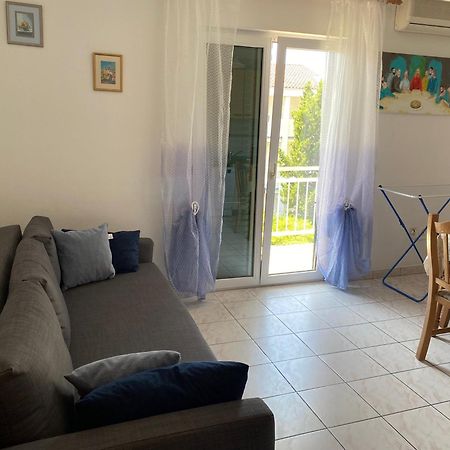 Apartmani Dusanka オレビック エクステリア 写真