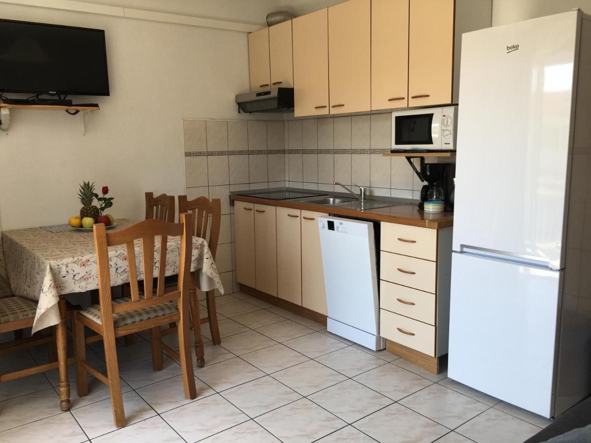 Apartmani Dusanka オレビック エクステリア 写真